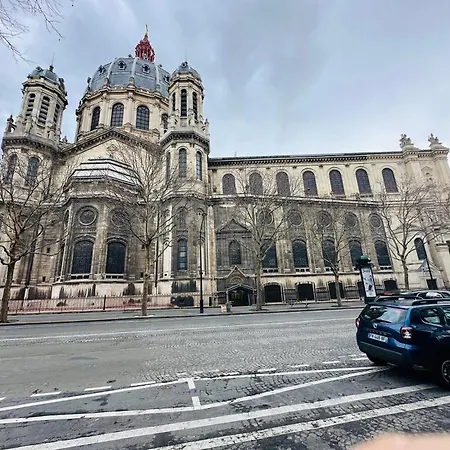 아파트 Champs Elysees Malesherbes 파리